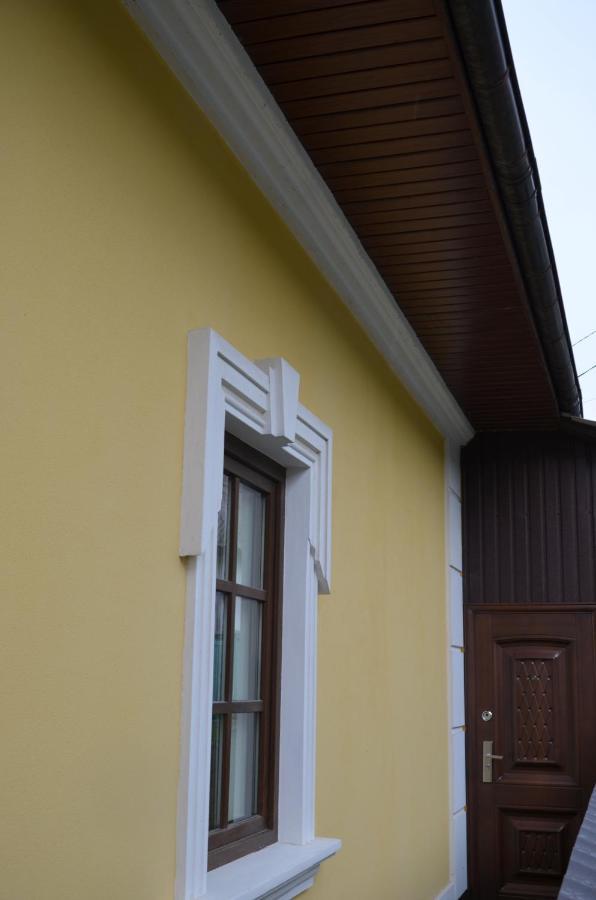 Джерело Kamianets-Podilsky Extérieur photo