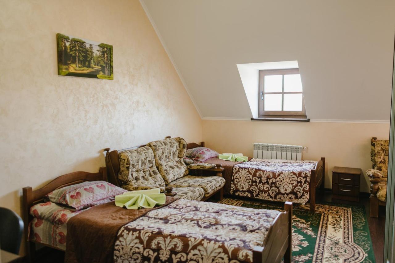 Джерело Kamianets-Podilsky Extérieur photo
