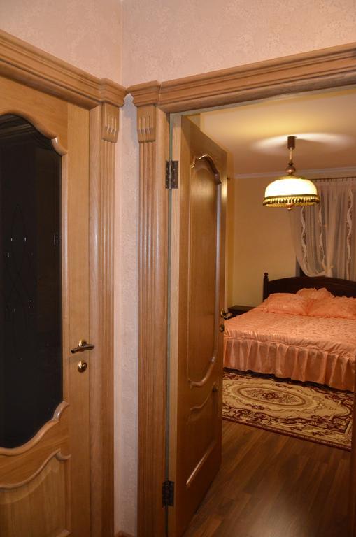 Джерело Kamianets-Podilsky Chambre photo