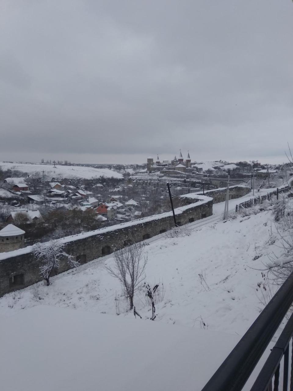 Джерело Kamianets-Podilsky Extérieur photo
